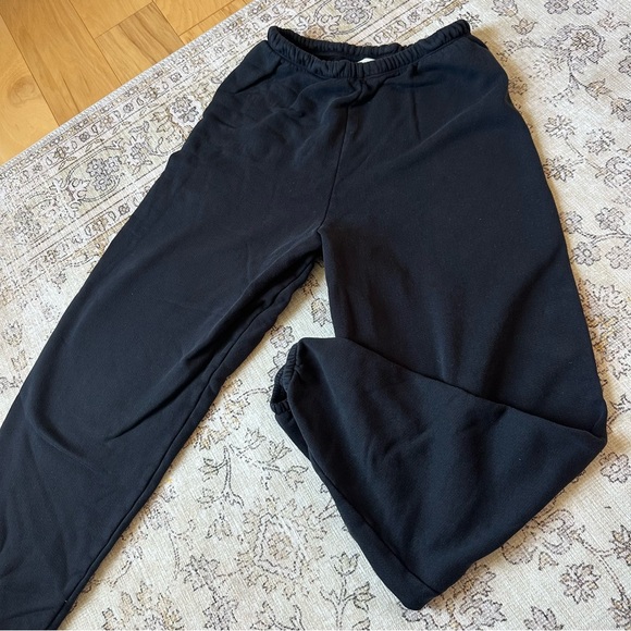 Joah Brown Oversized Black Joggers - Picture 1 of 3